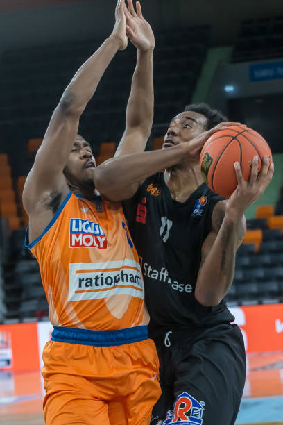 出手习惯和 出手习惯和