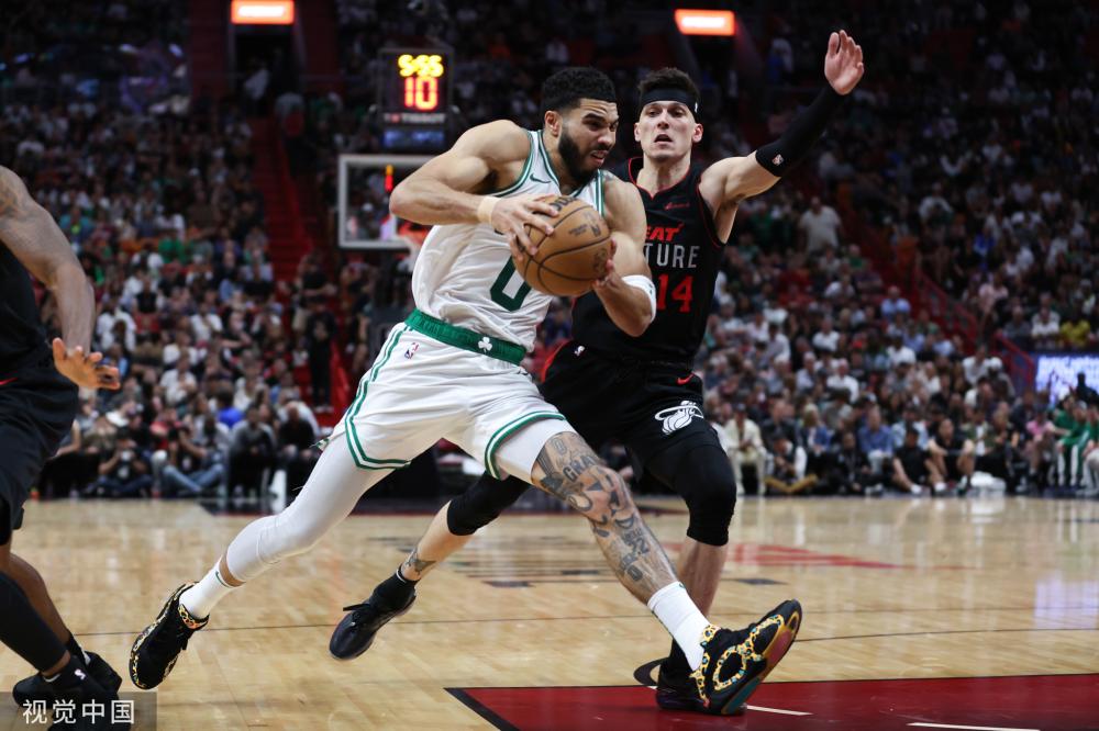 战绩不佳直 战绩不佳直