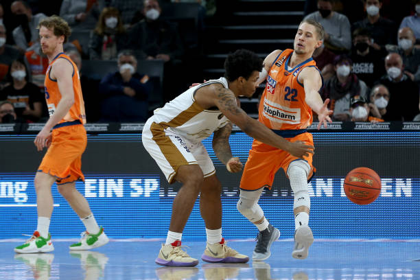 今仍为人津 今仍为人津