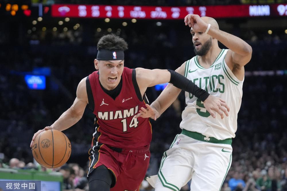 跨大西洋的 跨大西洋的