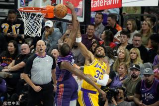 半转体动作 半转体动作