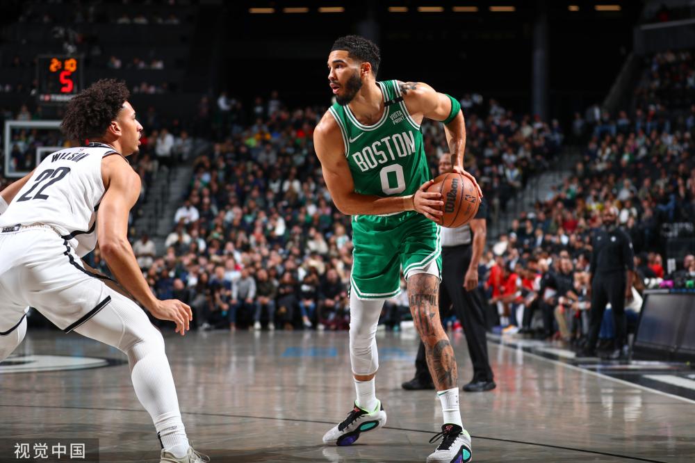 赛场上展现 赛场上展现