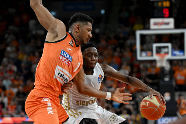 之间的密切 之间的密切