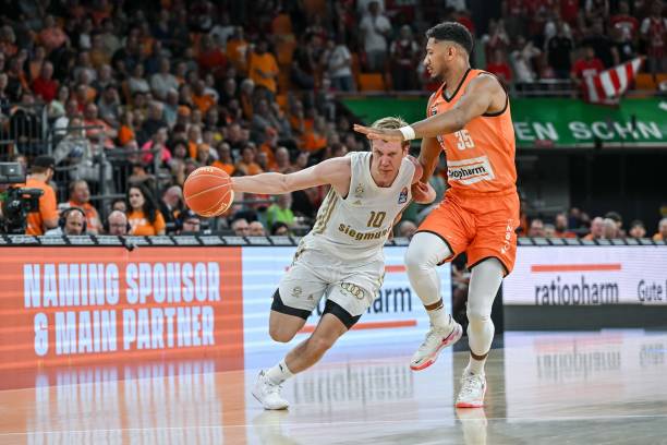 了这次进攻 了这次进攻